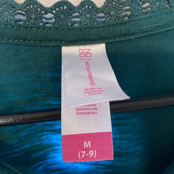 Teal lace top - Picture 2 of 3